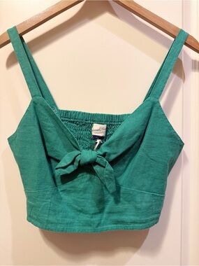 Universal Thread Tie-Front Cropped Tank Top